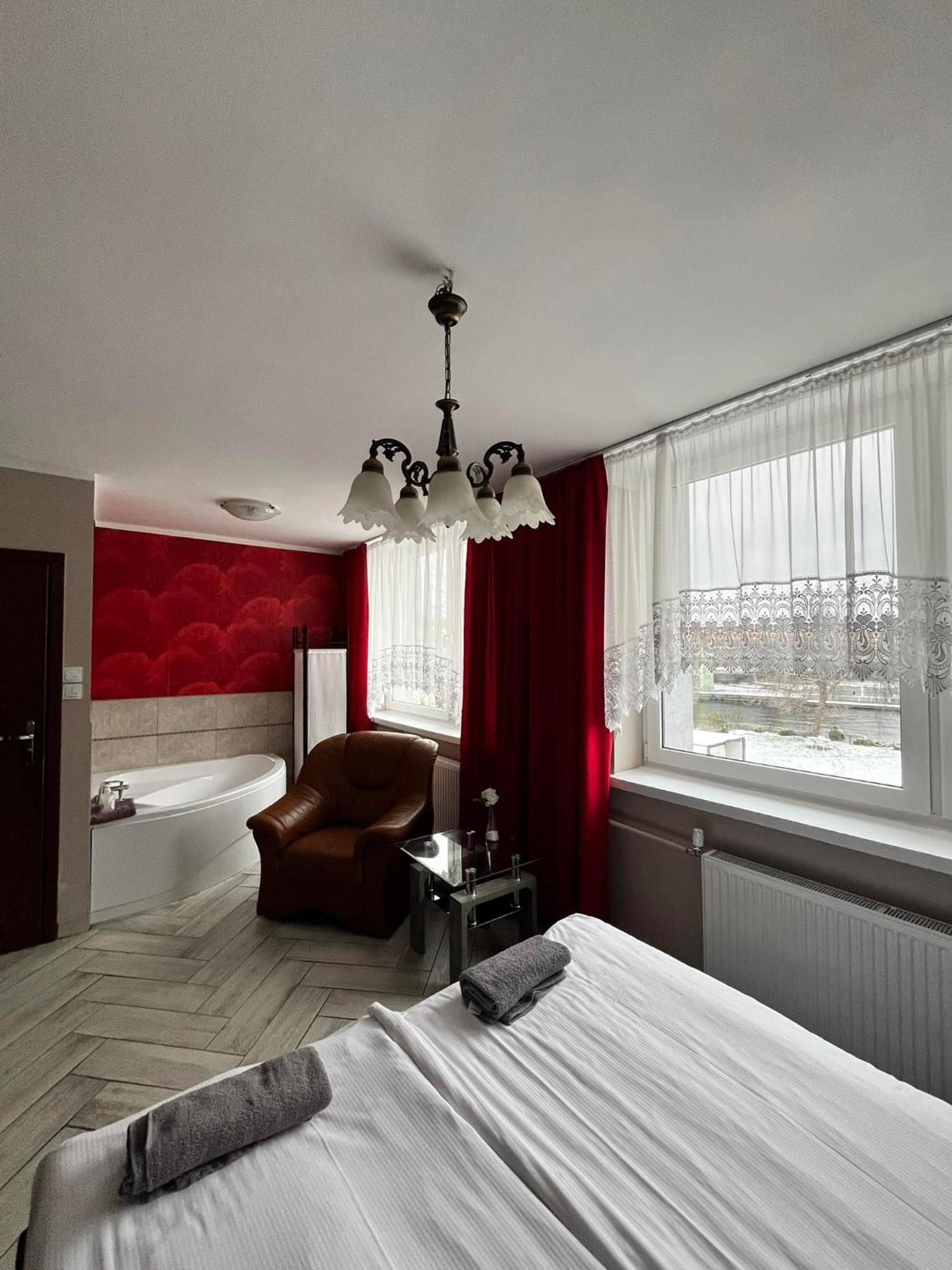 Bed and Breakfast Atmosfera à Bydgoszcz Extérieur photo